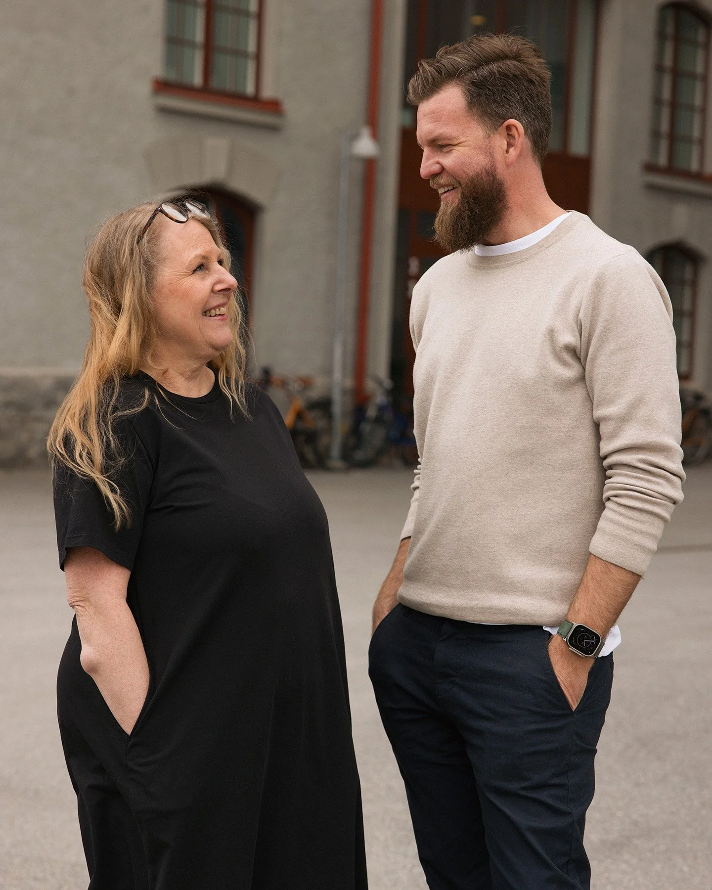 Företagsporträtt utomhus för Vetgig